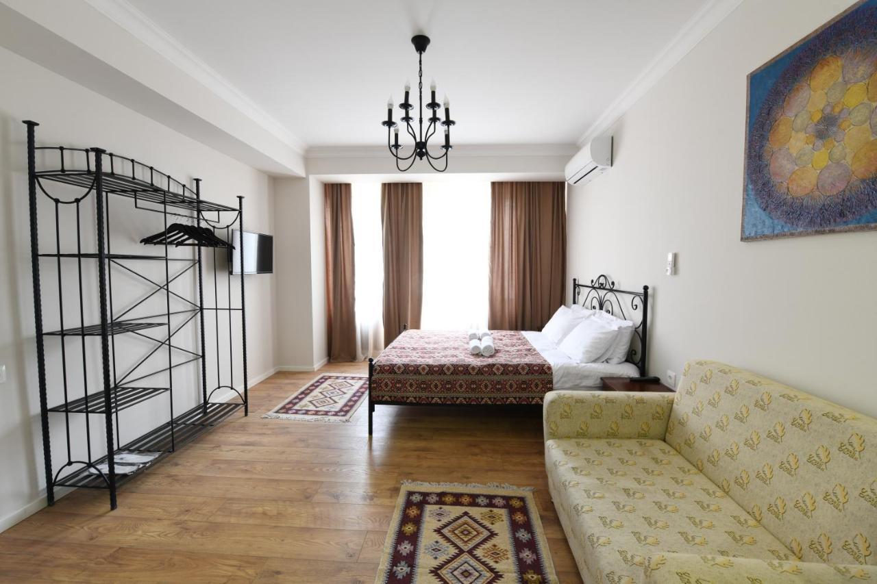 Batoni Apartments Tbilisi Exterior photo